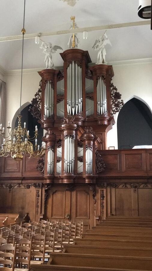 grote orgel sixtuskerk sexbierum.jpg