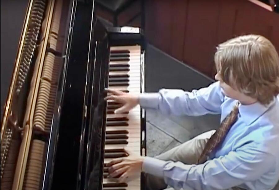 thomas alexander pianist.jpg