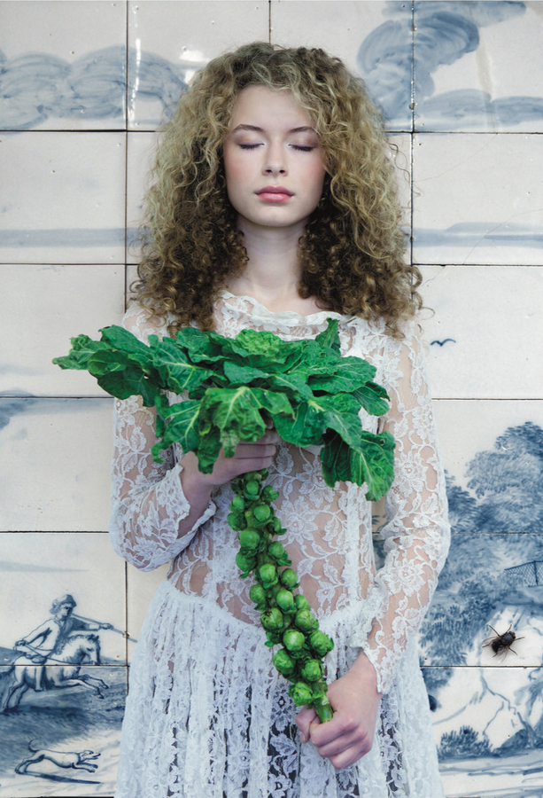 saskia_wagenvoort_girl with brussels sprouts.jpeg